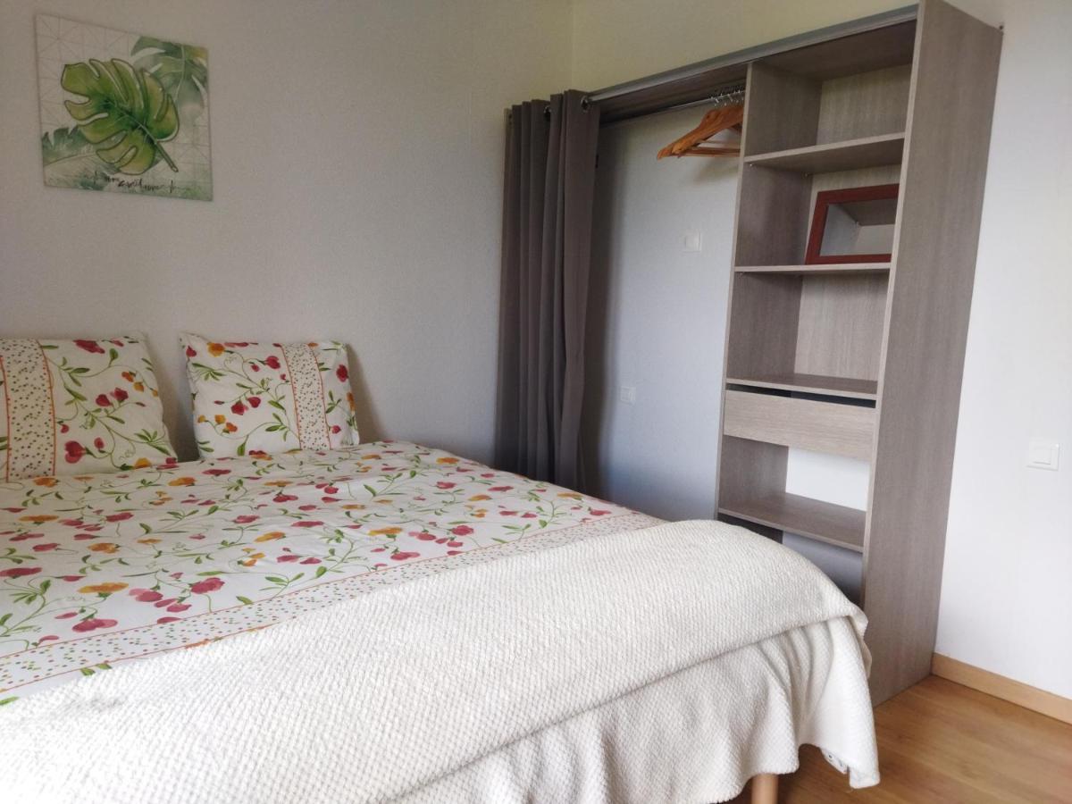 Les Fortelles Chatillon-sur-Broue Bagian luar foto